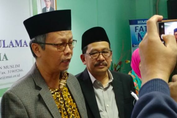 5 Pernyataan Sikap MUI terkait Disertasi tentang Hubungan di Luar Nikah - JPNN.COM