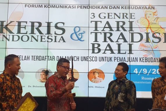 Senapati Nusantara Usulkan 25 November Jadi Hari Keris Nasional - JPNN.COM