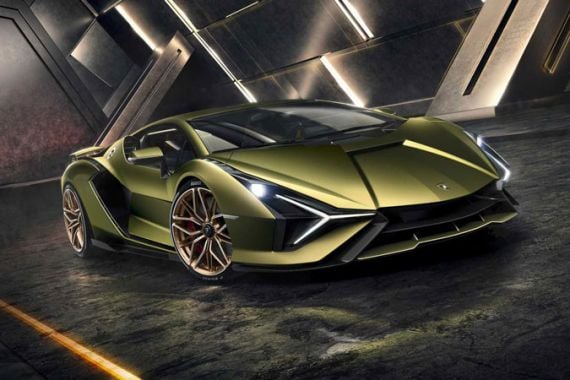 Supercar Hybrid Pertama Lamborghini Tanpa Baterai pada Umumnya - JPNN.COM