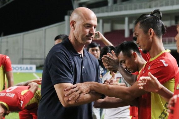 Mitra Kukar Gagal Lolos ke Semifinal Liga 2, Pelatih Rafael Berges Bilang Begini - JPNN.COM