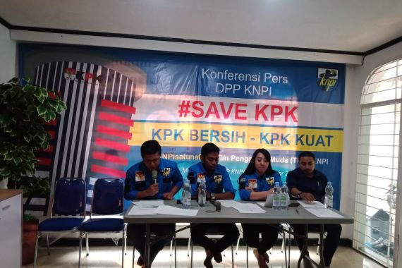 KNPI Mendukung KPK yang Kuat dan Bersih - JPNN.COM