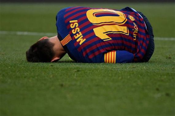 Aneh, Cedera Betis Lionel Messi Belum Sembuh - JPNN.COM