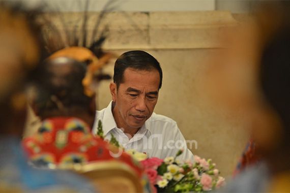 Jokowi Imbau Demonstran di Wamena Tak Rusak Fasilitas Umum - JPNN.COM