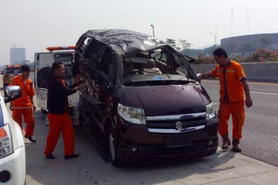 Kecelakaan di Tol Jagorawi, Pengendara Diimbau Selalu Cek Kendaraan Secara Berkala - JPNN.COM
