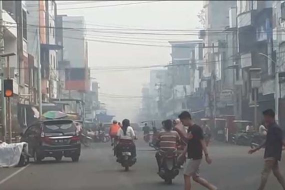 Walhi Sebut Kualitas Udara Riau Buruk, 47 Ribu Warga Kena ISPA - JPNN.COM