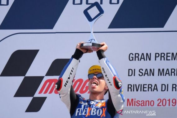 Moto2 San Marino: Fernandez Menangi Duel dengan Giannantonio, Dimas Ekky Masih Absen - JPNN.COM