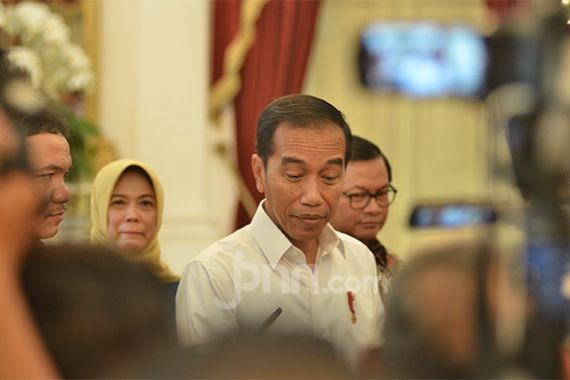Imam Nahrawi Serahkan Surat Pengunduran Diri ke Jokowi - JPNN.COM