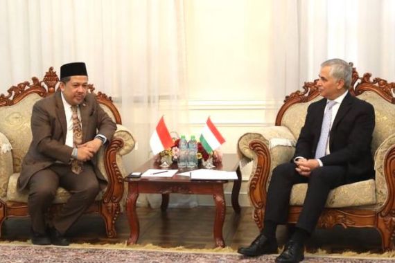 Kunjungi Tajikistan, Fahri Hamzah Terkenang Pesan Bung Karno - JPNN.COM