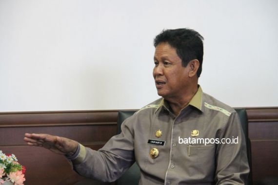 Pengacara Nurdin Basirun Minta KPK Periksa Plt Gubernur Kepri - JPNN.COM