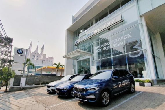 BMW Astra Merilis 4 Layanan Baru, Apa Saja? - JPNN.COM
