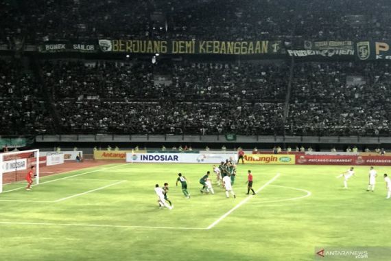 Tahan Imbang Persebaya, Bali United Makin Kukuh di Puncak Klasemen - JPNN.COM