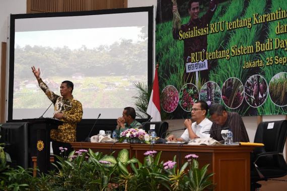 RUU Sistem Budidaya Pertanian Berkelanjutan, Berpihak kepada Petani Kecil - JPNN.COM