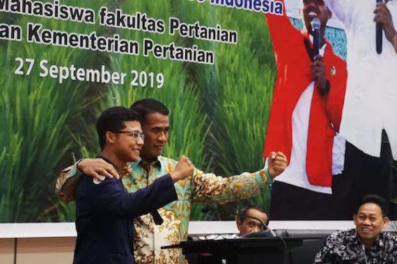 Mentan Amran Dialog Bersama 150 BEM Fakultas Pertanian Se-Indonesia - JPNN.COM