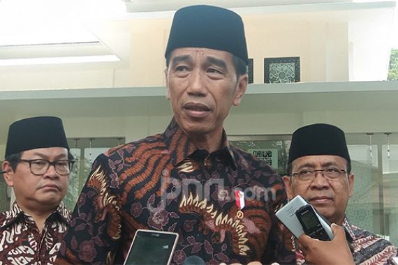 Mahasiswa Demo Lagi, Jokowi: Yang Penting Jangan Anarkistis - JPNN.COM