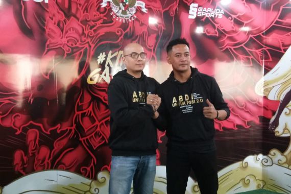 Arif Putra-Doni Setiabudi Siapkan Biaya Mandiri untuk Pelatih Timnas - JPNN.COM