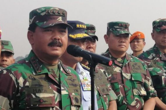 Penjelasan Panglima TNI tentang Proses Evakuasi Warga Pendatang di Wamena - JPNN.COM
