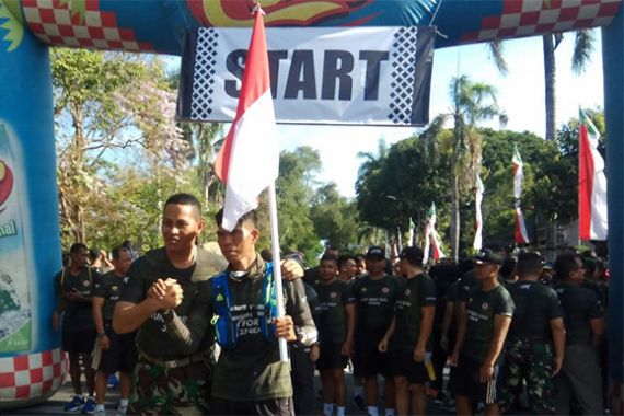 Sambut HUT TNI, Serka Dewa Lari 374 Km Selama 5 Hari - JPNN.COM