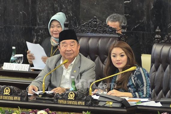 MPR Tetapkan Komposisi Fraksi, DPD Menyusul - JPNN.COM