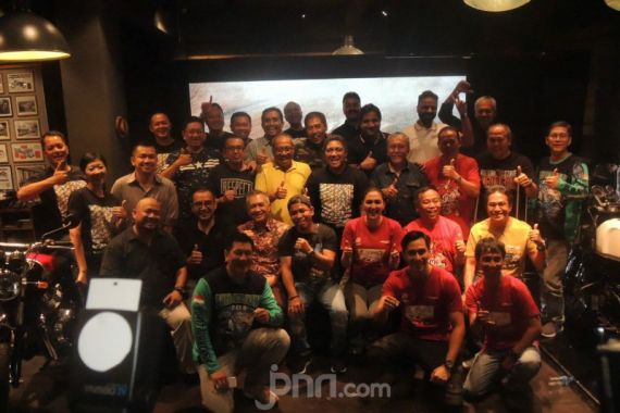 Royal Enfield Merayakan Keberhasilan 19 Riders Indonesia Jelajahi Jalan Tertinggi di Dunia - JPNN.COM
