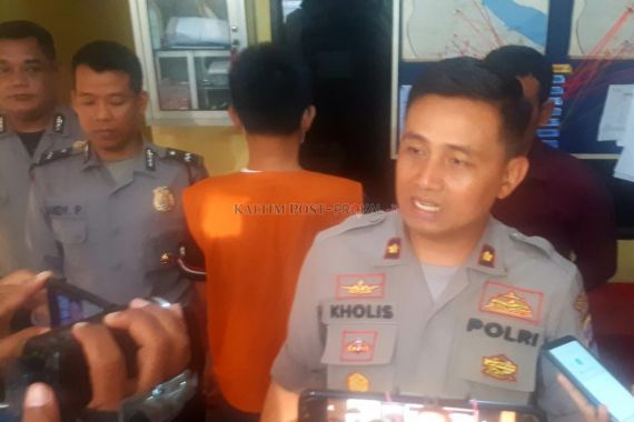 Tangan Muhtadi Sering Masuk Rok Muridnya Saat Mengajar Mengaji, Begini Jadinya - JPNN.COM