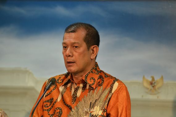 Jokowi Tunjuk Doni Monardo Sebagai Ketua Percepatan Penanganan Corona, Selamat Bertugas - JPNN.COM
