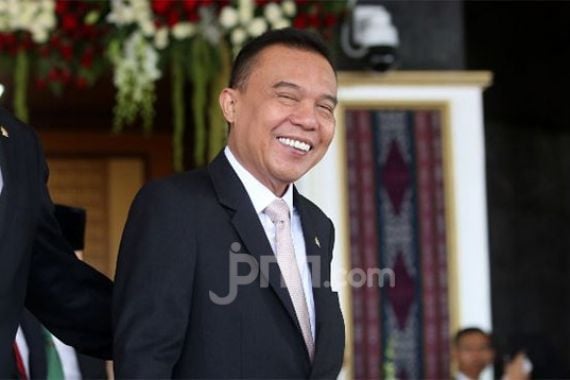 Bela Prabowo, Dasco Sebut Kemelut Natuna Bukan Cuma soal Gebrak Meja - JPNN.COM