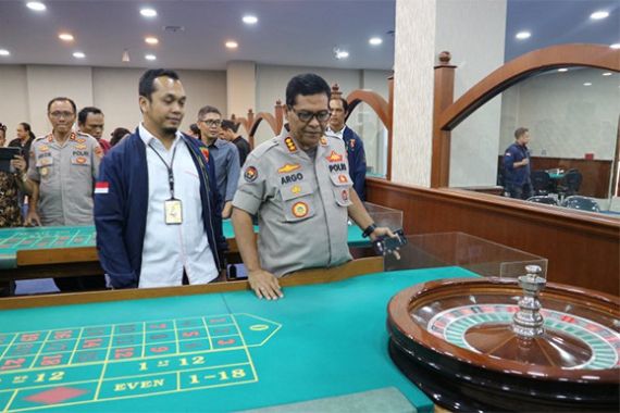 Omzet Kasino di Apartemen Robinson Bisa Mencapai Rp 700 Juta per Hari - JPNN.COM