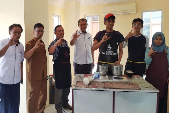 Pelatihan Kopi Saring di BLK Banda Aceh Makin Diminati - JPNN.COM