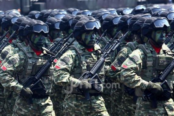 Militer Tiongkok Memang Lebih Kuat, Tetapi demi NKRI, Pemerintah Jangan Ragu - JPNN.COM
