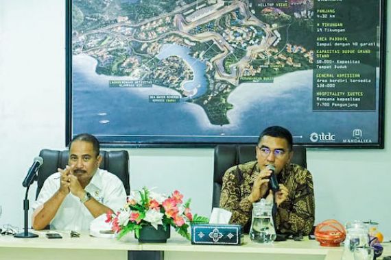 Menpar Arief Yahya Optimistis Sirkuit MotoGP Mandalika Siap Digunakan 2021 - JPNN.COM