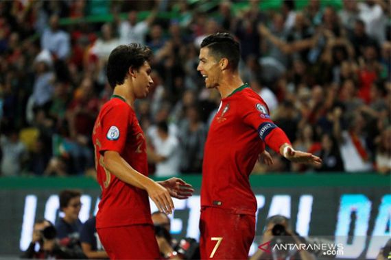 Lihat Gol Indah Cristiano Ronaldo saat Portugal Pukul Luksemburg - JPNN.COM