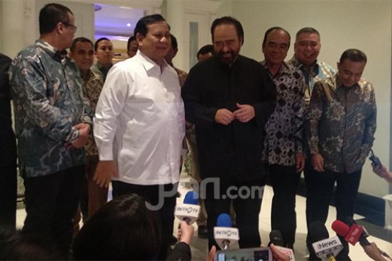 Seusai Pertemuan Prabowo dan Surya Paloh Jalin Kerja Sama - JPNN.COM