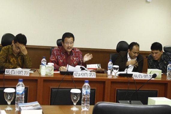 Rapat Kerja DPD RI - Bappenas: Pemindahan Ibu Kota Negara Wujud pemerataan dan Keadilan Ekonomi - JPNN.COM