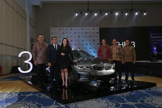 BMW Seri 3 Terbaru Masuk ke Indonesia dengan Harga Rp 800 Jutaan - JPNN.COM