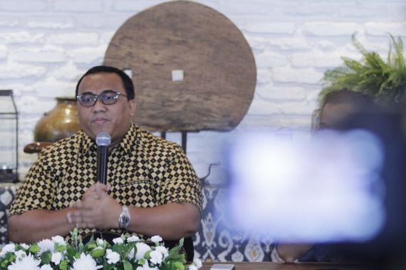 Andi Gani Jamin Aksi Demo Buruh di DPR Besok Bakal Berlangsung Tertib - JPNN.COM