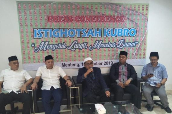 Master C19 Gelar Istigasah Kubra Jelang Pelantikan Presiden - JPNN.COM