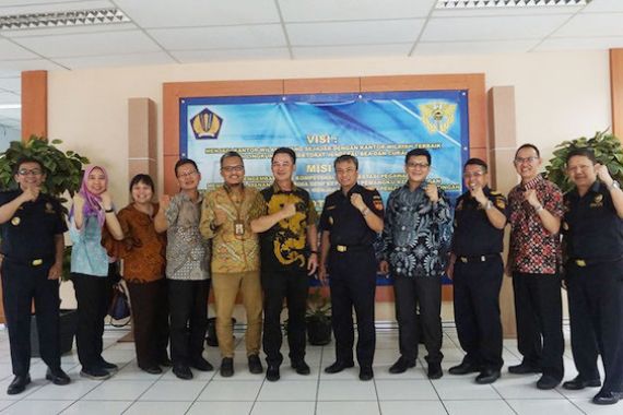 Bea Cukai Banten Terbitkan Izin Kawasan Berikat pada Perusahaan Pengolah Biji Nikel - JPNN.COM