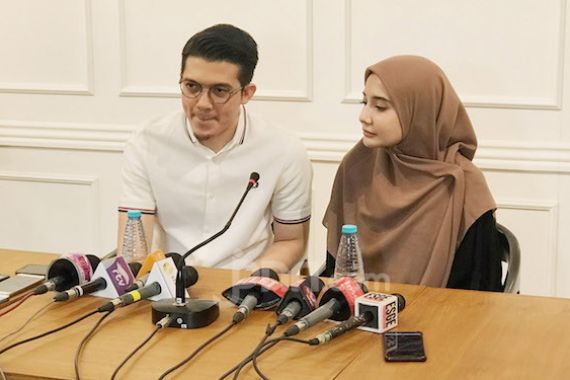 Zaskia Sungkar Mengaku Siap Dipoligami Irwansyah, Ini Syaratnya - JPNN.COM