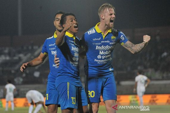 Lupakan Kemenangan atas Persebaya, Persib Alihkan Fokus ke Bhayangkara FC - JPNN.COM