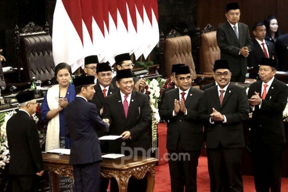 Bamsoet Tegaskan Jokowi - Ma'ruf Jadi Milik Seluruh Rakyat Indonesia - JPNN.COM