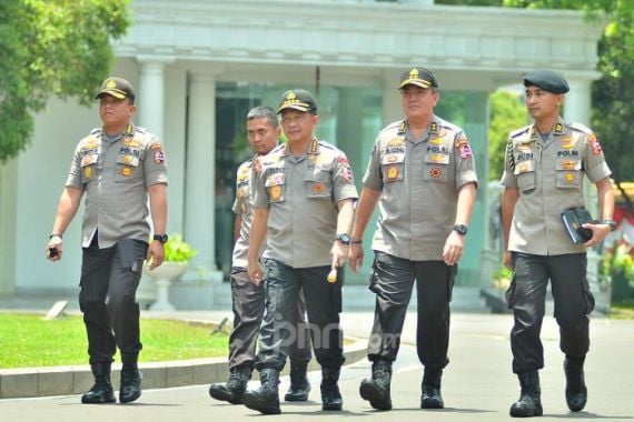 Wah Tito Karnavian Juga Dipanggil Jokowi, Dapat Jatah Menteri? - JPNN.COM