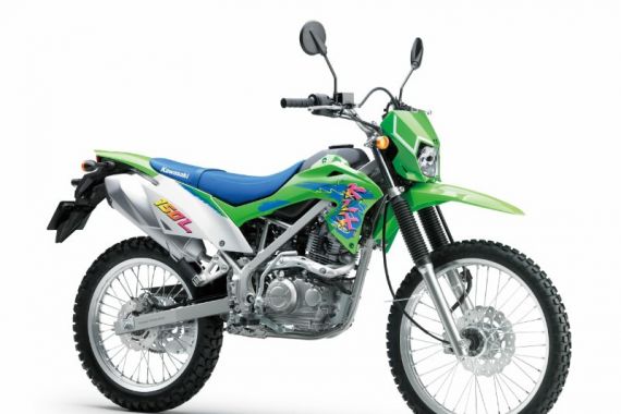 Di Luar Kebiasaan, Kawasaki KLX150L Hadir dengan Nuansa Retro - JPNN.COM