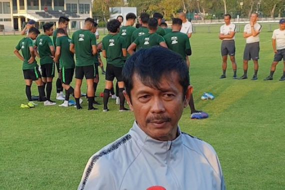 Pelatih Timnas U-23 Indonesia Indra Sjafri: Mudah-mudahan Tuhan Sayang sama Saya - JPNN.COM
