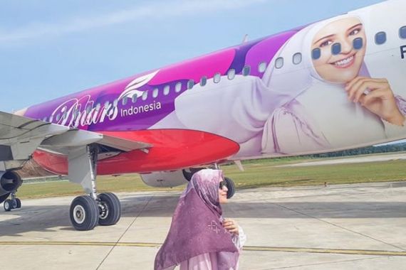 Wow! Wajah Shireen Sungkar Terpampang di Bodi Pesawat - JPNN.COM