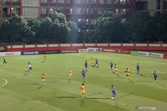 Bhayangkara FC Harus Puas Berbagi Poin dengan Persib Bandung - JPNN.COM