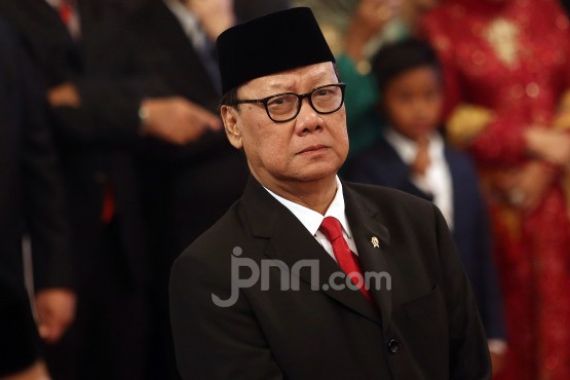 Bendera PDIP Dibakar, Tjahjo Kumolo Minta Seluruh Pengurus Partai Bergerak - JPNN.COM
