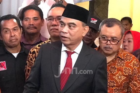 Jadi Wakil Menteri, Ketum Projo Mulai Bisa Terima Prabowo di Kabinet Jokowi - JPNN.COM
