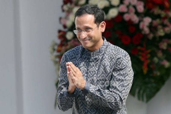 Celetukan Anggota DPR ke Mendikbud Nadiem: Kami Dukung Biar Tak Kena Reshuffle - JPNN.COM