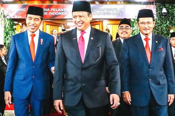 Pelantikan Presiden dan Kabinet Telah Selesai, Saatnya Bekerja - JPNN.COM