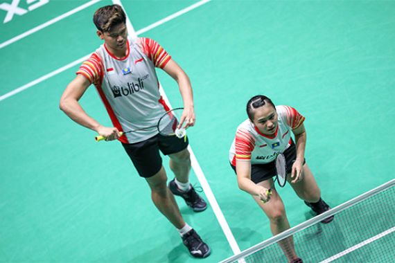 Mantap! Sikat Wakil China, Praveen Melati Lolos ke Semifinal Denmark Open 2021 - JPNN.COM